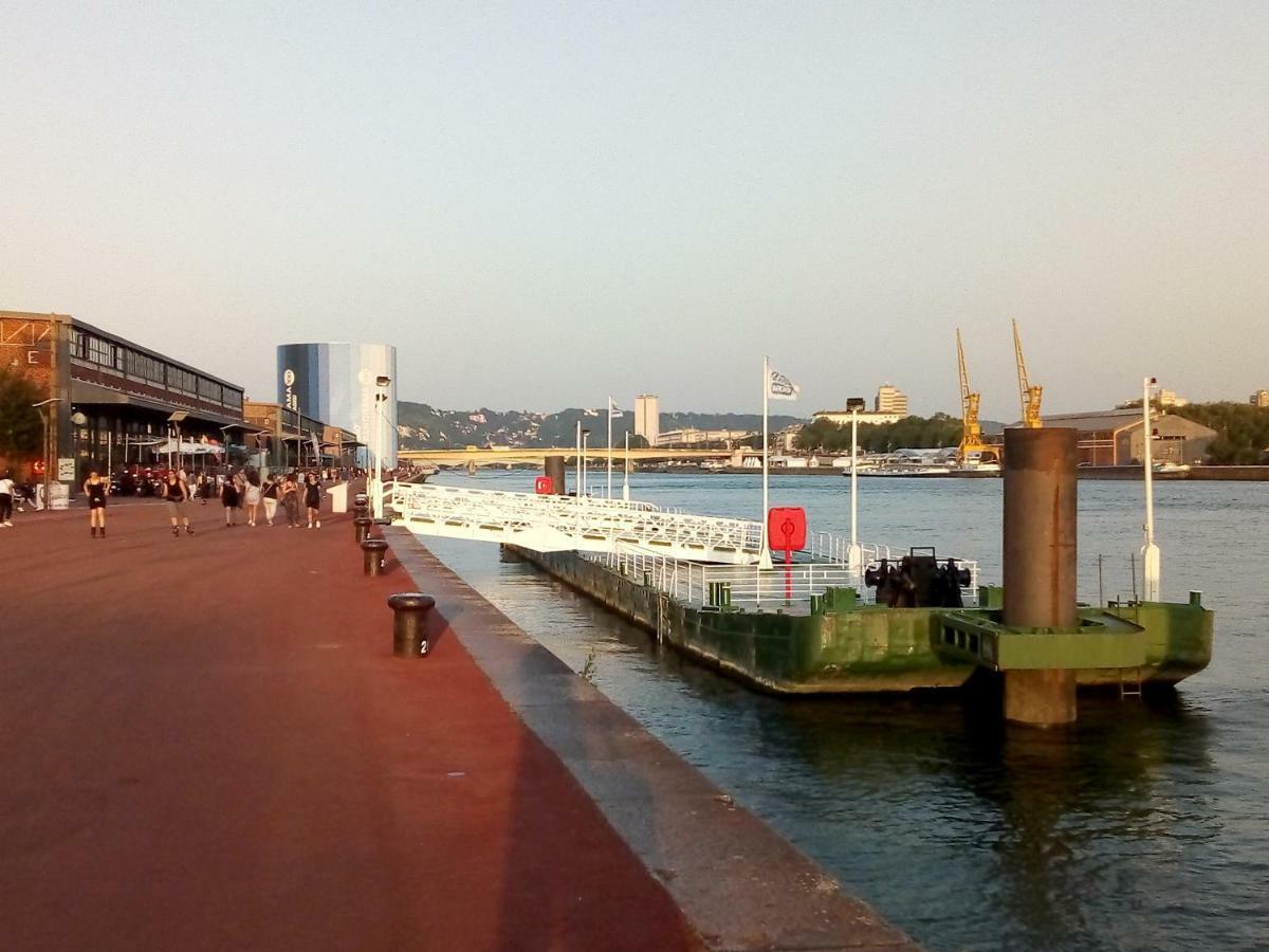 Between Historic Center And Quay, Ideal For Family รูออง ภายนอก รูปภาพ